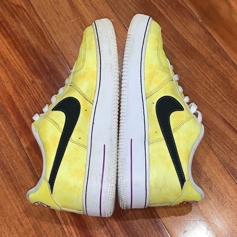 Nike Bright Yellow and Black peace love Air Force 1 Sneakers size 7y - Picture 4 of 8